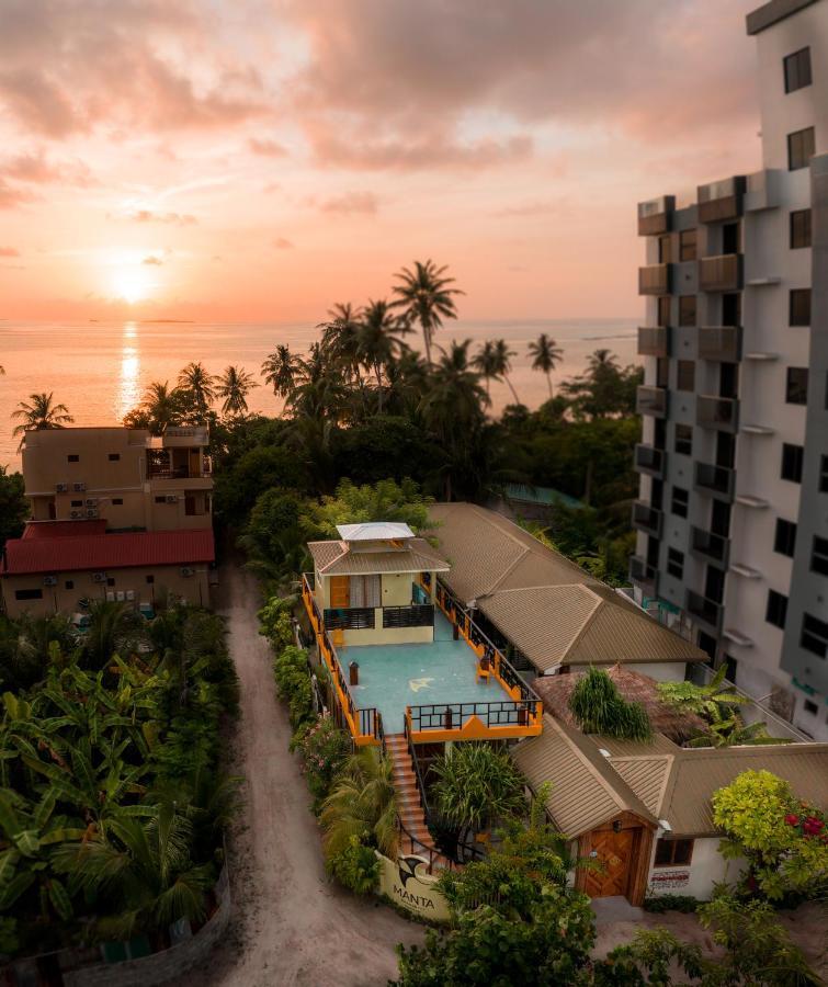 Manta Dhangethi Exterior foto
